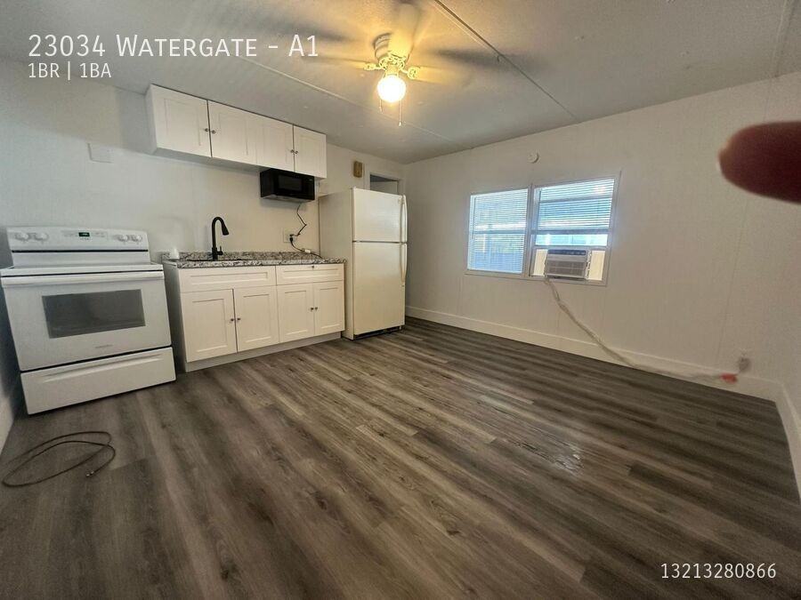 23034 Watergate Cir #A1 - Photo 5 of 12