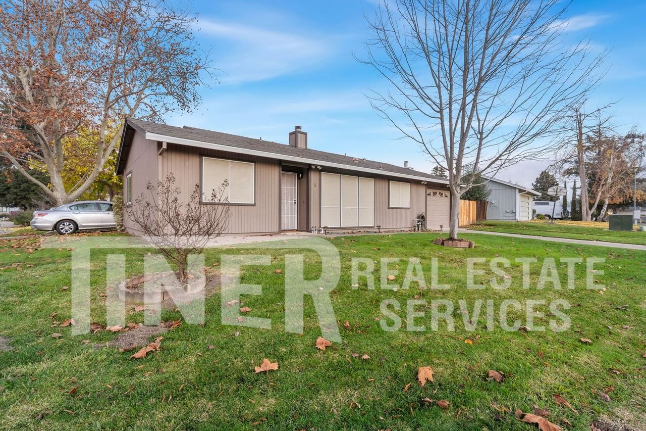 1 Rocky River Ct - Photo 3 of 20