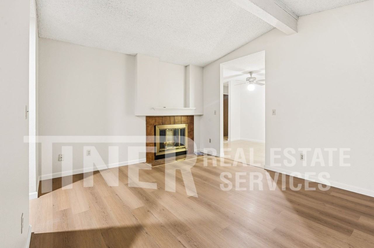 1 Rocky River Ct - Photo 6 of 20