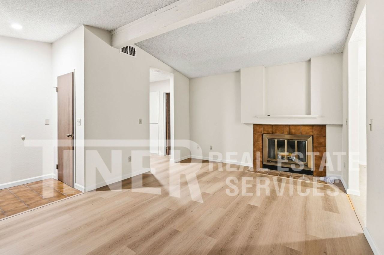 1 Rocky River Ct - Photo 7 of 20