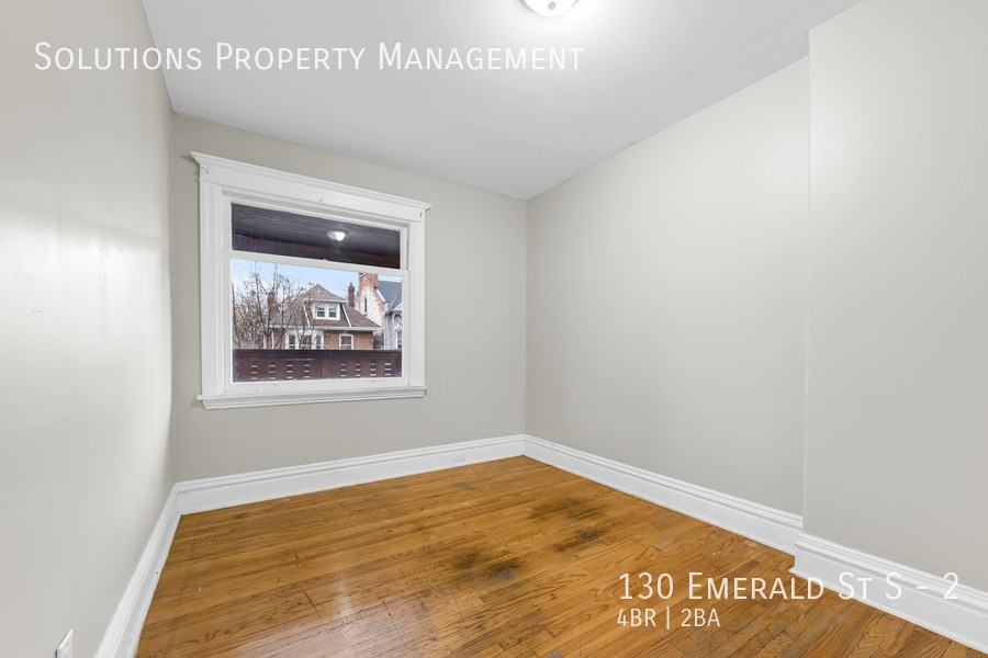 130 Emerald St S #2 - Photo 6 of 14