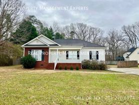 133 Polaris Dr - Photo 1 of 1