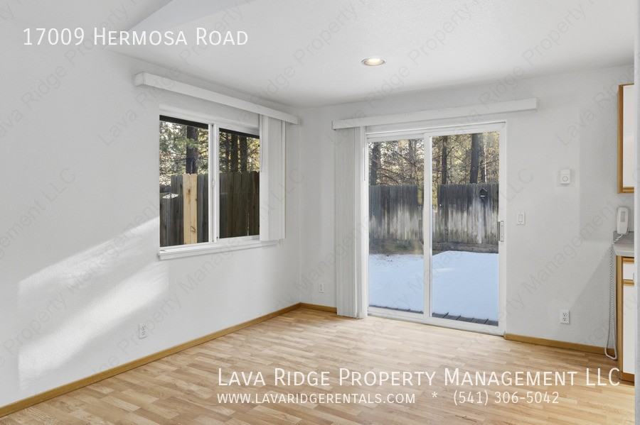 17009 Hermosa Rd - Photo 3 of 33