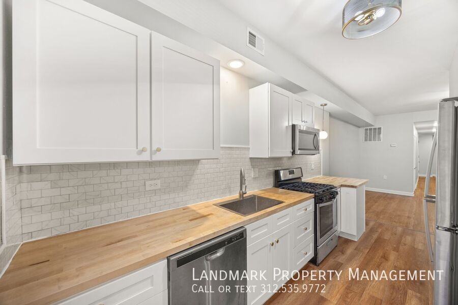 4723 S Forrestville Ave #4723-3 - Photo 2 of 19