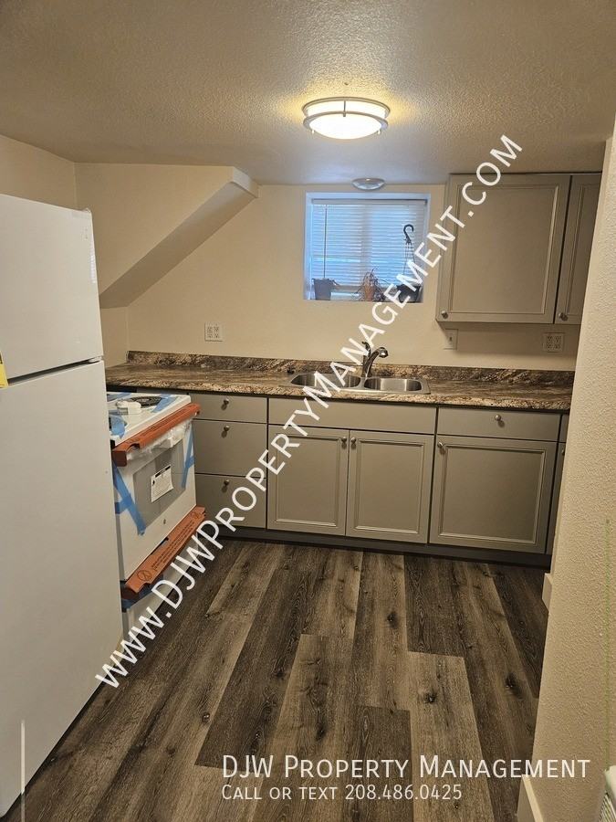 506 5th Ave S - Photo 4 of 7