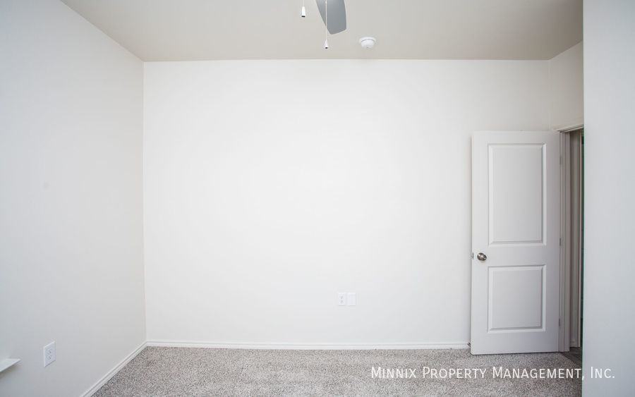 2619 136th St - Photo 7 of 36