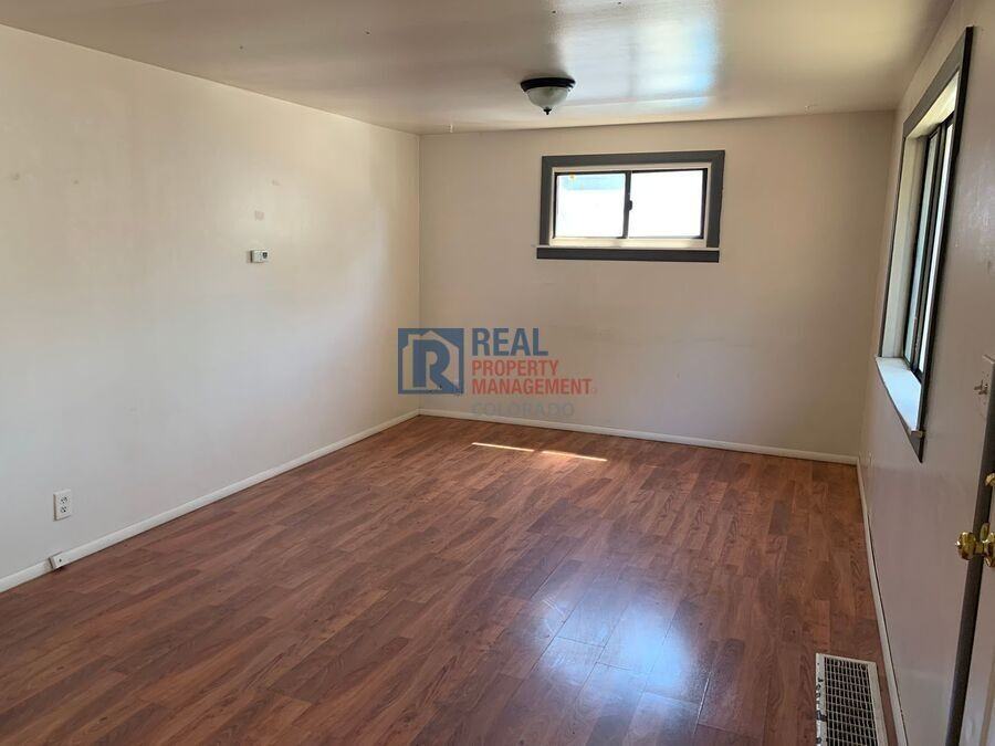 6660 Clermont St - Photo 2 of 11