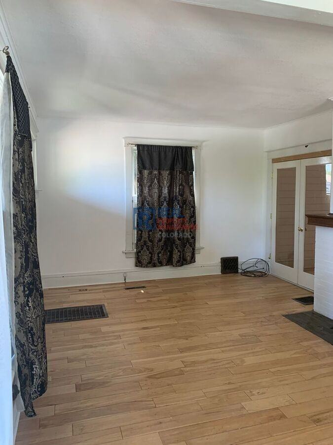 1531 9th Ave - Photo 3 of 19