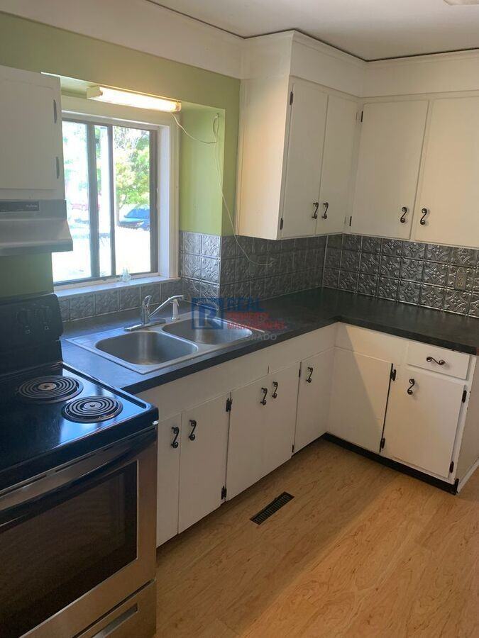 1531 9th Ave - Photo 5 of 19