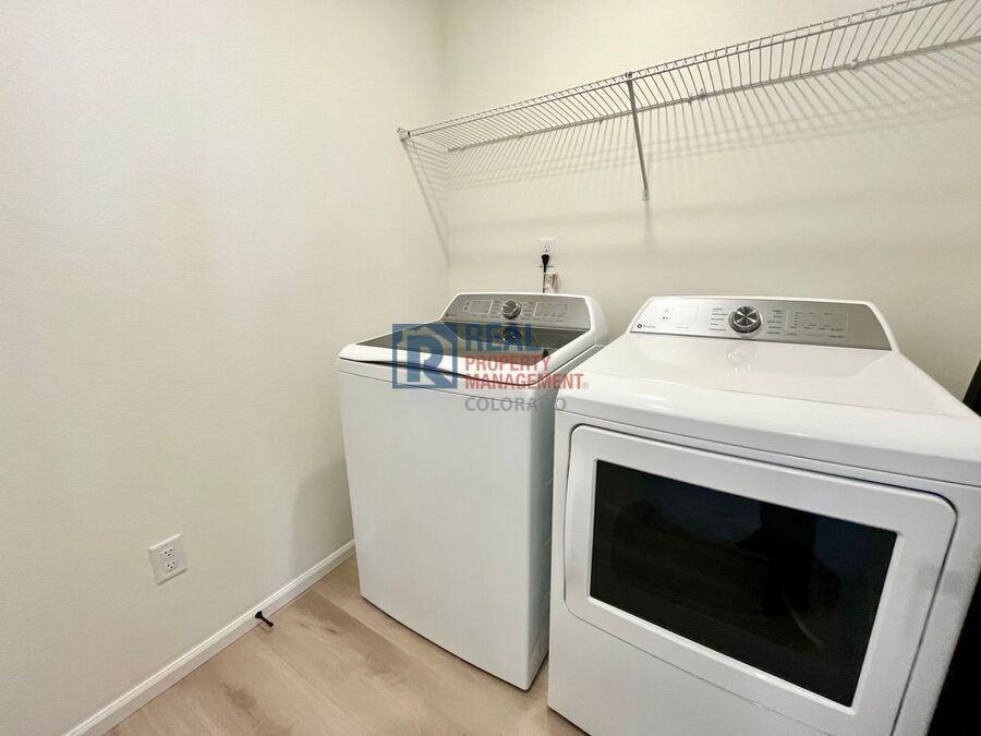 20765 E 57th Dr - Photo 7 of 8