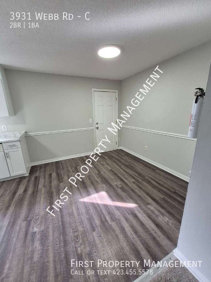 3931 Webb Rd #C - Photo 5 of 16