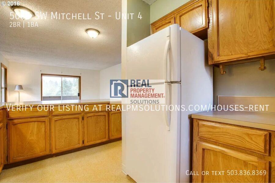 5005 Sw Mitchell St #4 - Photo 6 of 13