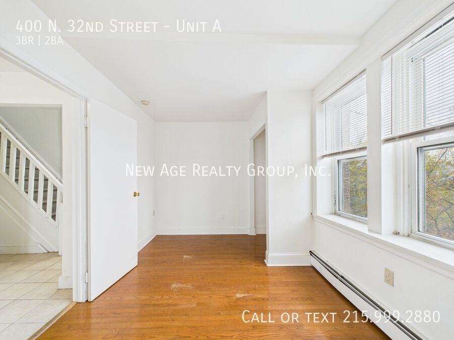 400 N 32nd St #A - Photo 3 of 11
