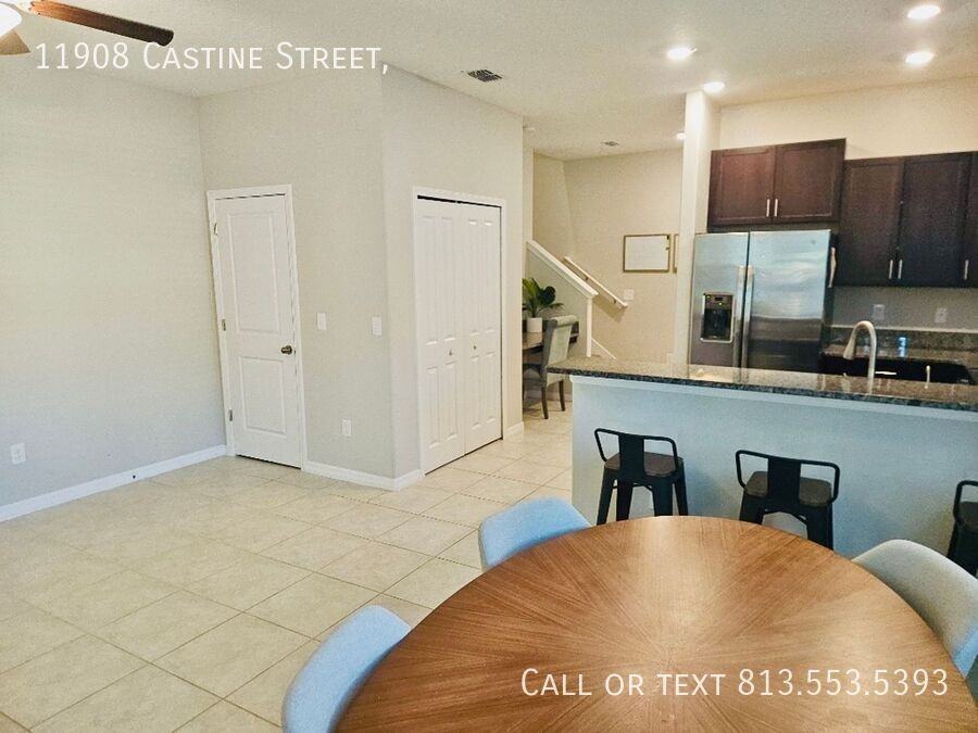 11908 Castine St - Photo 7 of 50