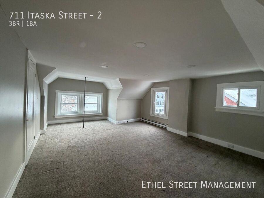711 Itaska St #2 - Photo 2 of 26