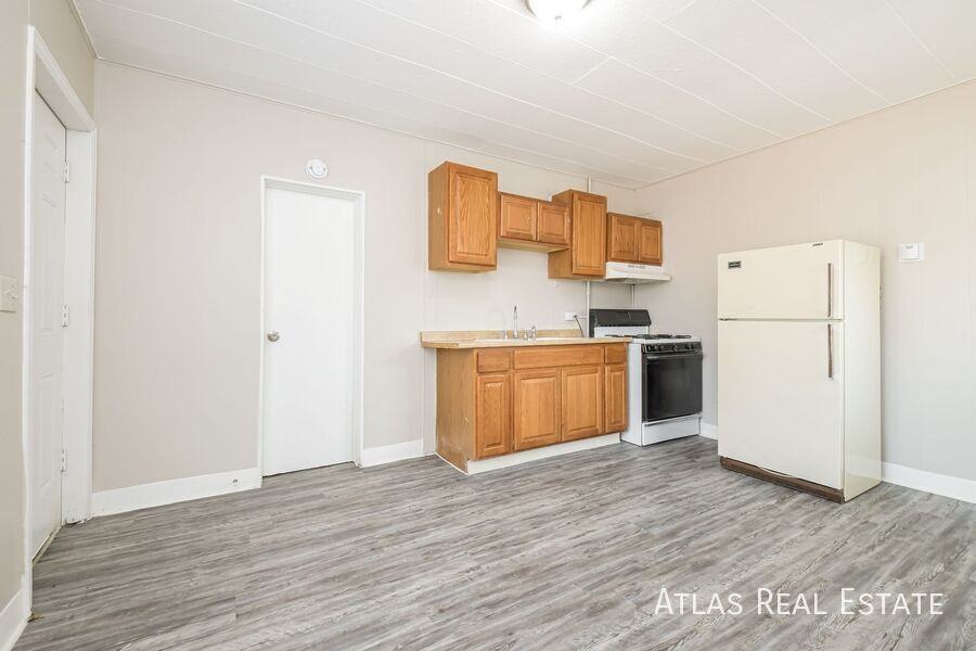 7400 Leyden St #2 - Photo 4 of 19