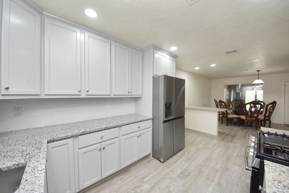 6324 Bramley Dr - Photo 3 of 3