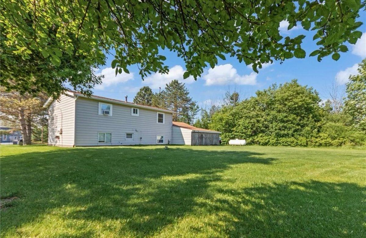 5287 Emerson Rd - Photo 2 of 5