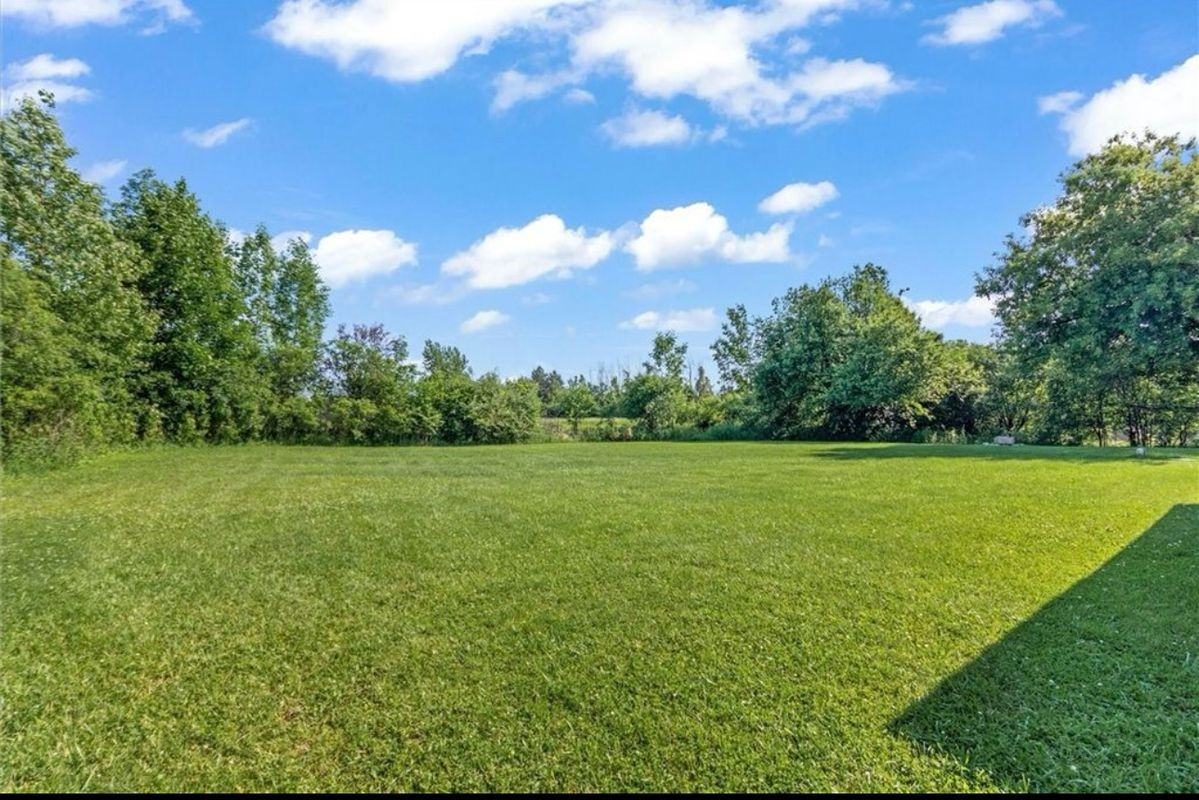 5287 Emerson Rd - Photo 4 of 5