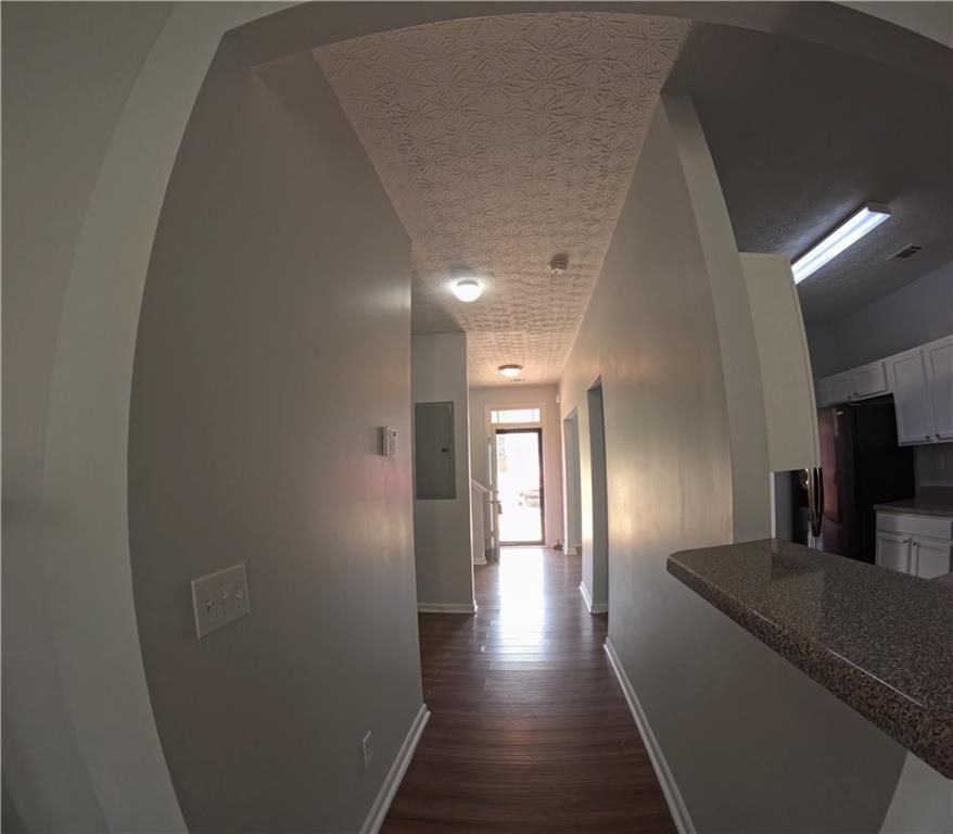 6412 Ellenwood Dr - Photo 2 of 10