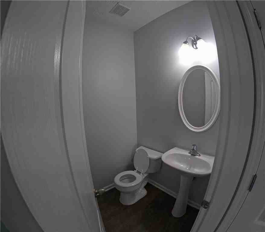 6412 Ellenwood Dr - Photo 4 of 10