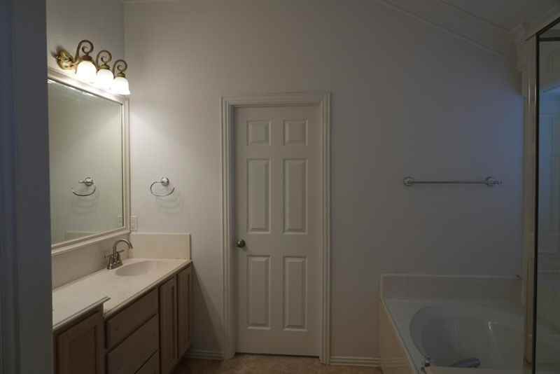 6437 Landmark Trl - Photo 3 of 13