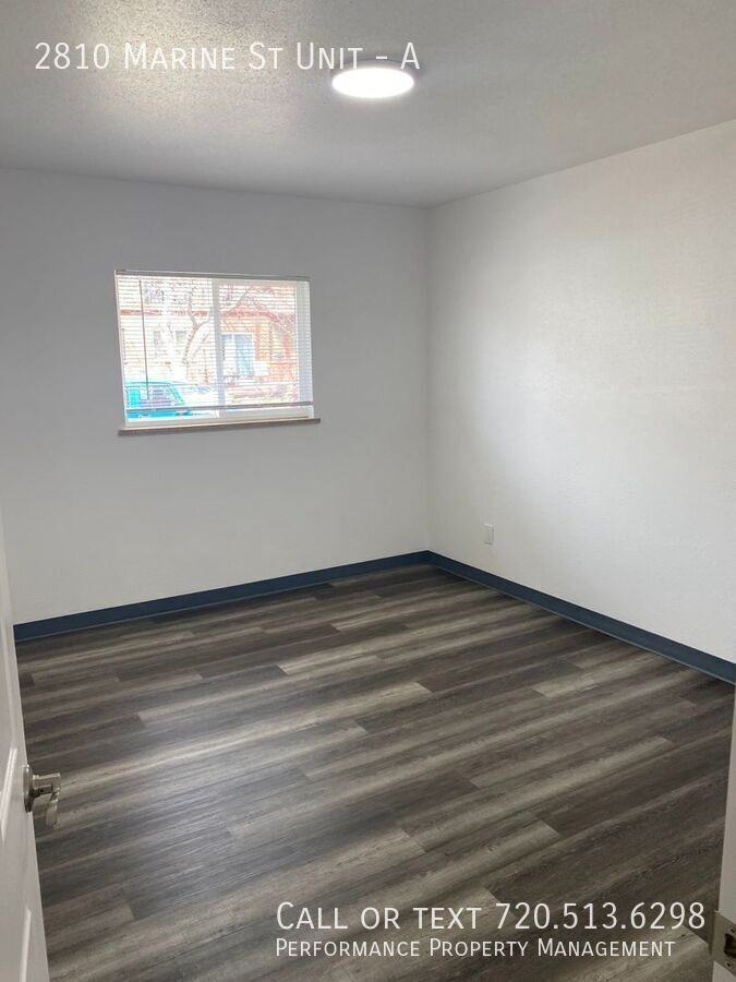 2810 Marine St #A - Photo 3 of 10