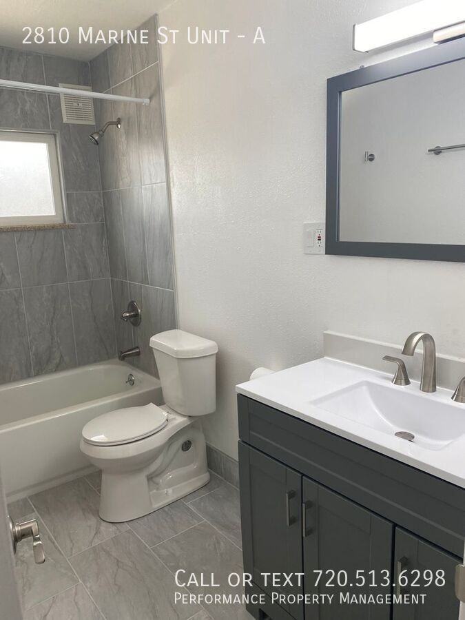 2810 Marine St #A - Photo 5 of 10