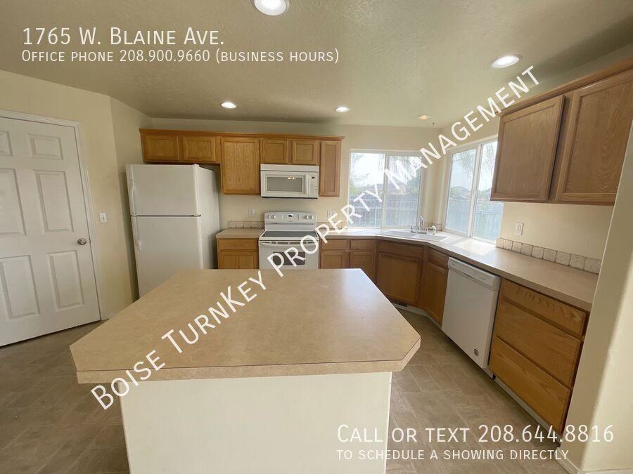 1765 W Blaine Ave - Photo 7 of 40