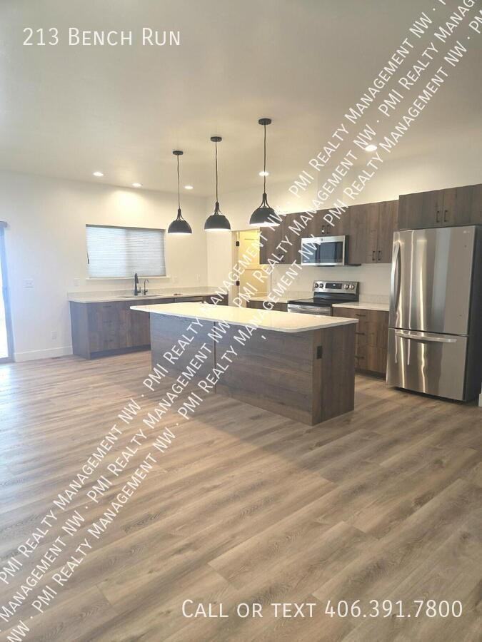 213 Bench Run - Photo 5 of 18