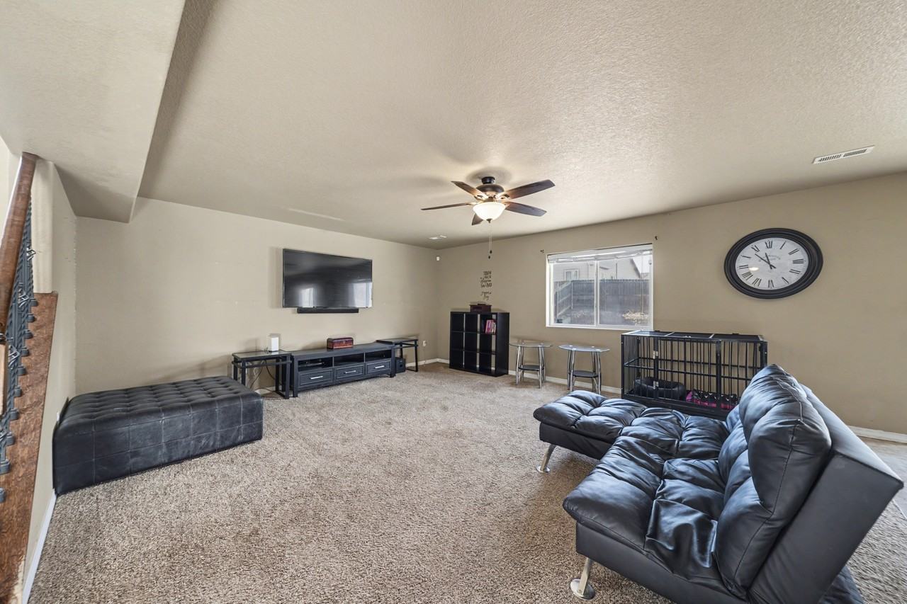 3874 Winter Sun Dr - Photo 6 of 27