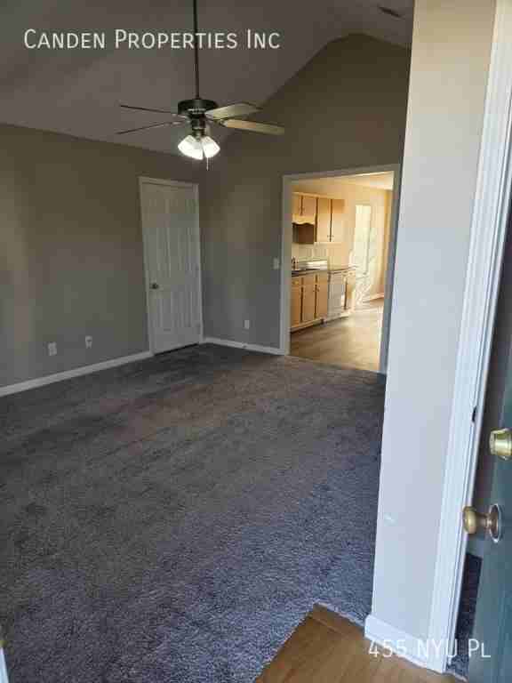 455 Nyu Pl - Photo 2 of 21