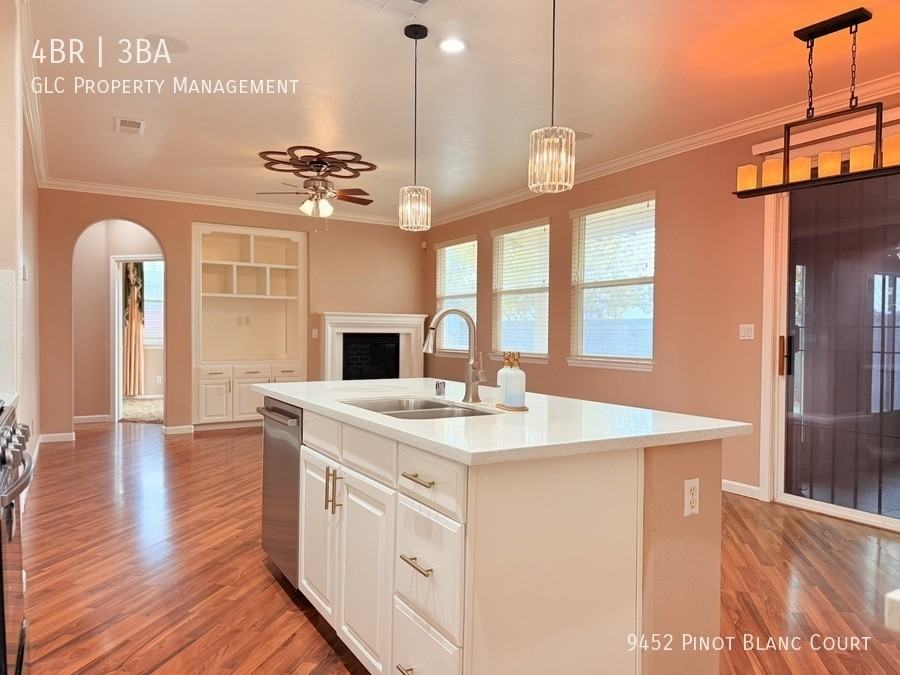 9452 Pinot Blanc Ct - Photo 7 of 39