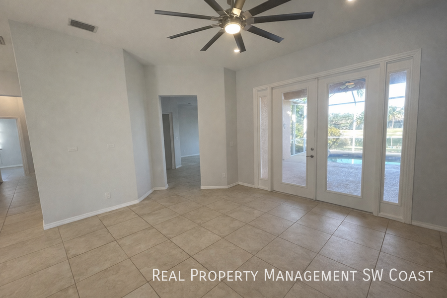 816 Grand Rapids Blvd - Photo 3 of 32