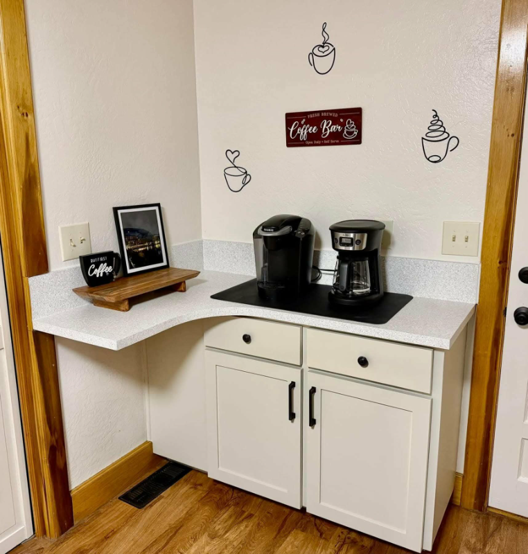 528 W Columbia St - Photo 7 of 17