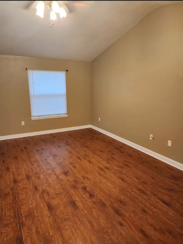 6227 Countryman Ln E - Photo 2 of 8