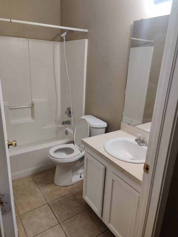 6227 Countryman Ln E - Photo 5 of 8