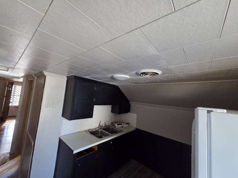 517 Broad St #A - Photo 7 of 10