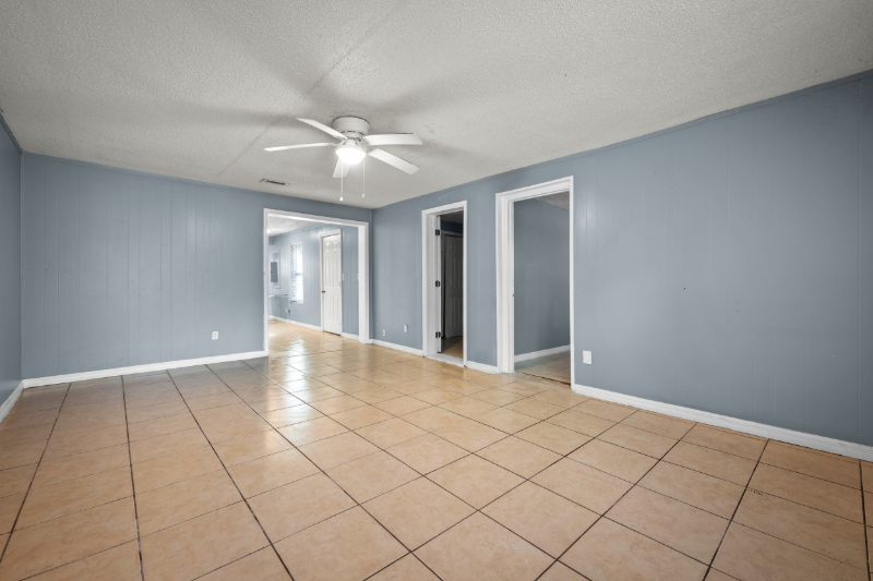 304 Bernard Rd #2 - Photo 4 of 18