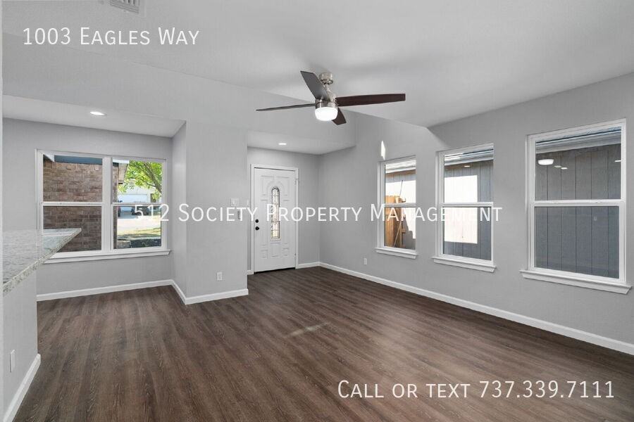 1003 Eagles Way - Photo 5 of 27