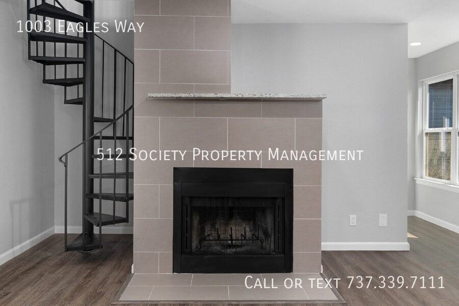 1003 Eagles Way - Photo 7 of 27