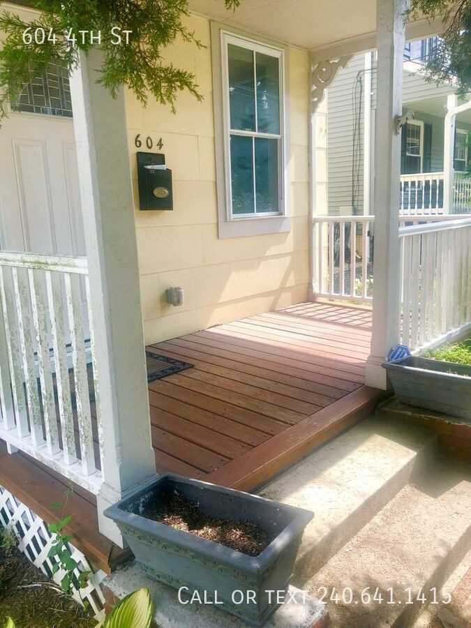 604 4th St - Photo 5 of 26