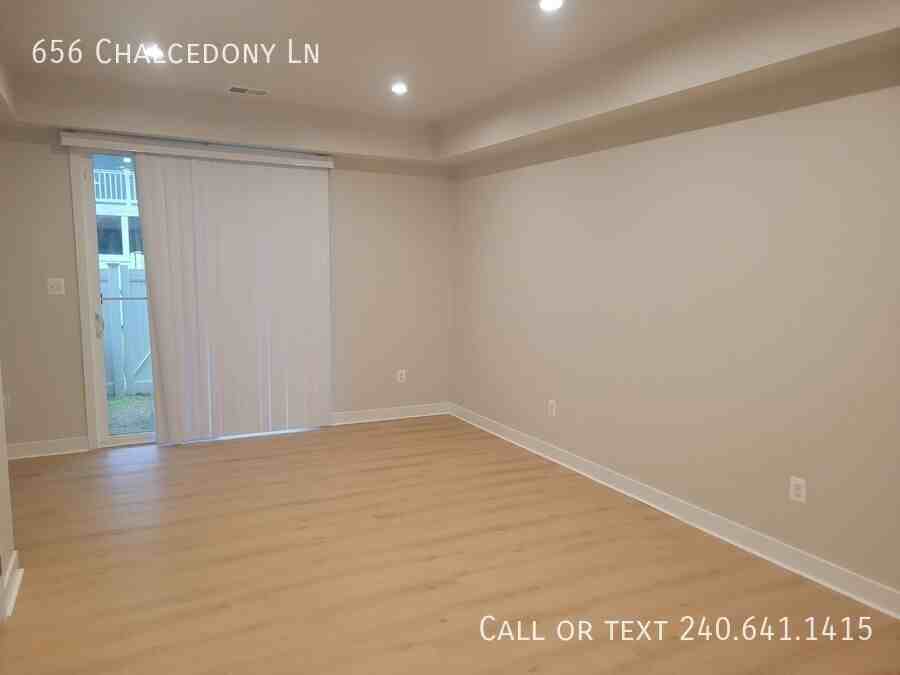 656 Chalcedony Ln - Photo 6 of 24