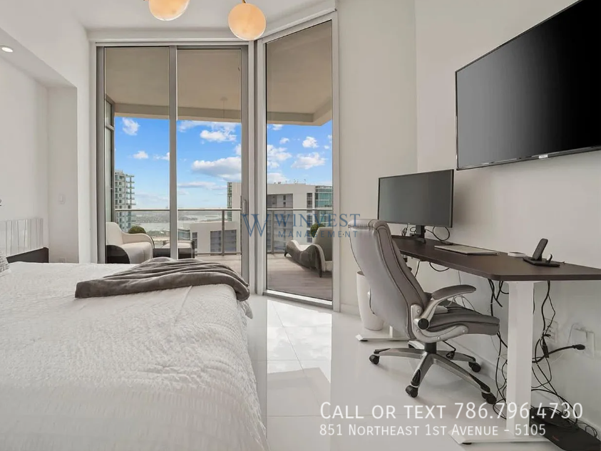 851 Ne 1st Ave #5105 - Photo 6 of 23