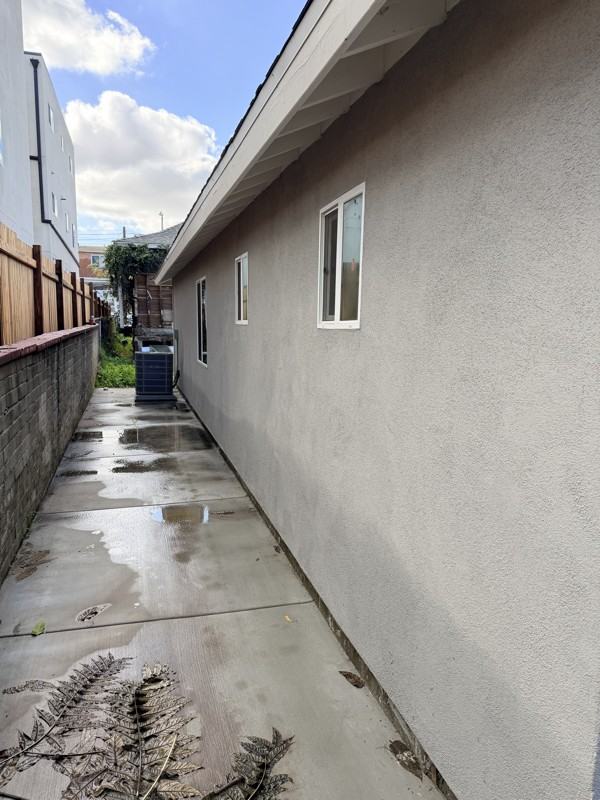 2841 Folsom St - Photo 5 of 15