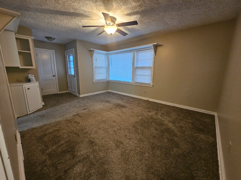 1314 7th Ave - Photo 5 of 8