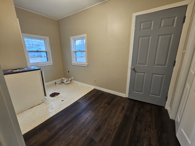 1314 7th Ave - Photo 7 of 8