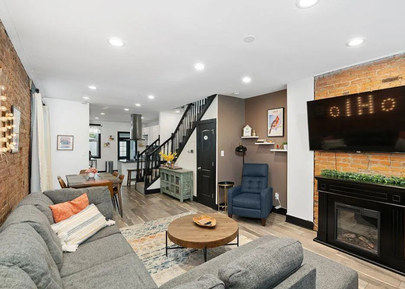 241 Taylor Ave - Photo 2 of 18