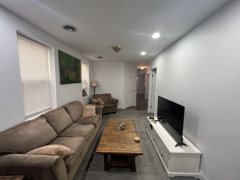 1507 W Henderson St - Photo 6 of 18