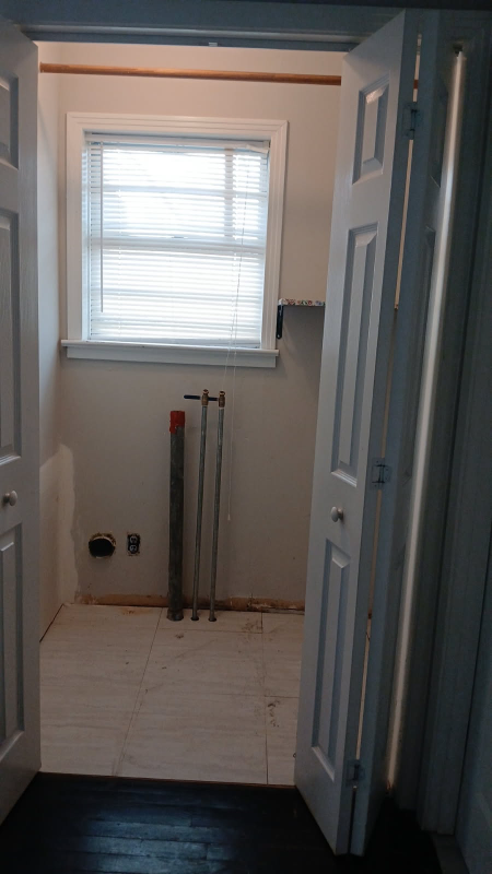 477 W 6th St #2 - Photo 3 of 16